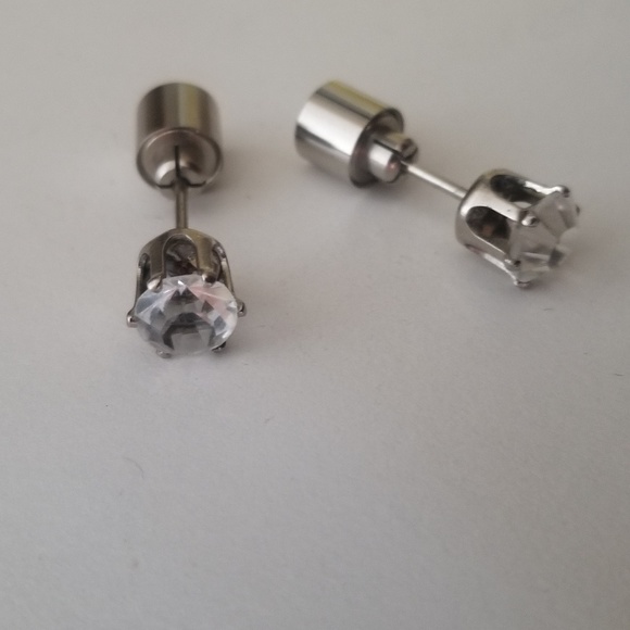 Lavender Light Up Studs! - Picture 4 of 4